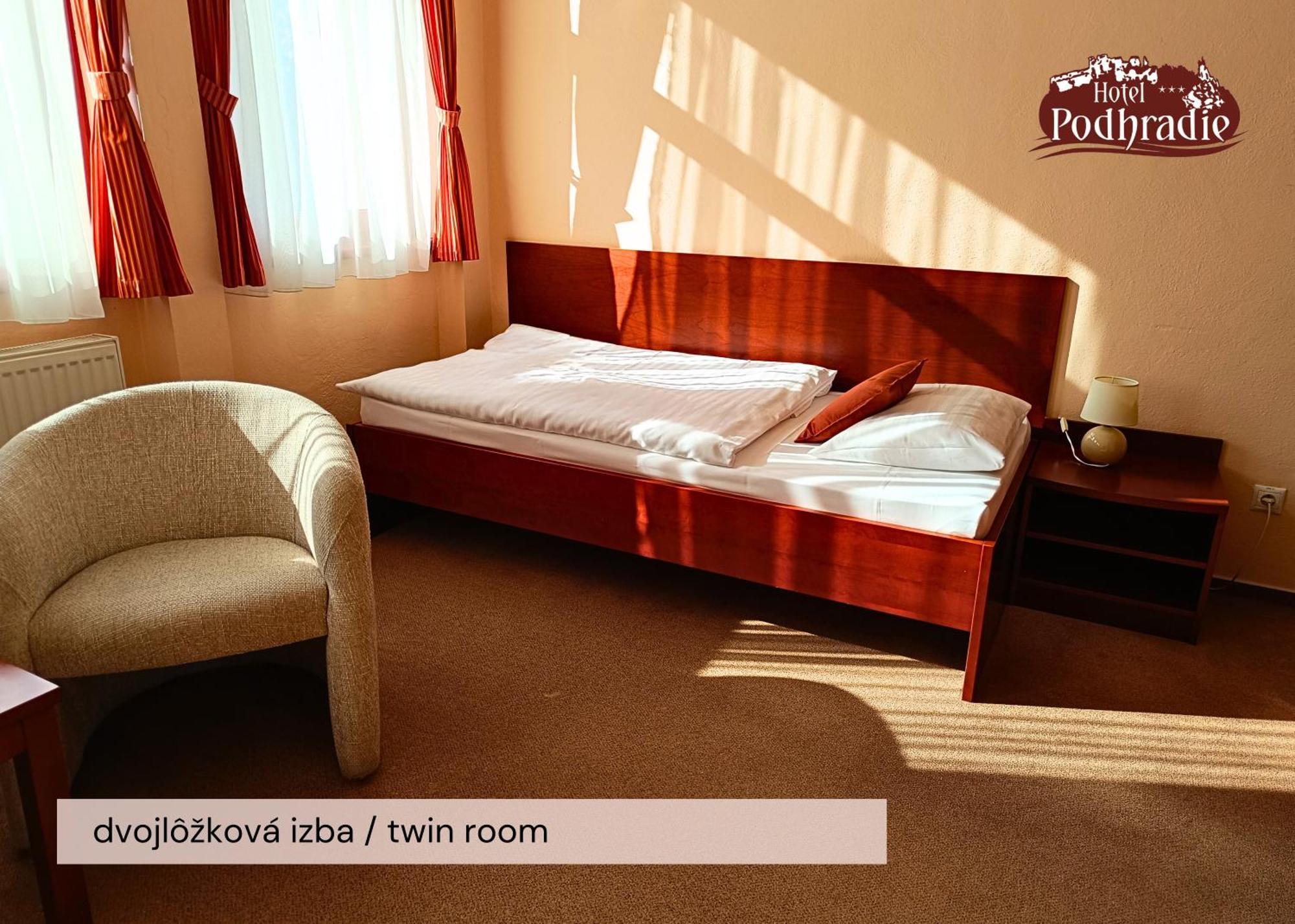 Hotel Podhradie Považská Bystrica Exterior foto